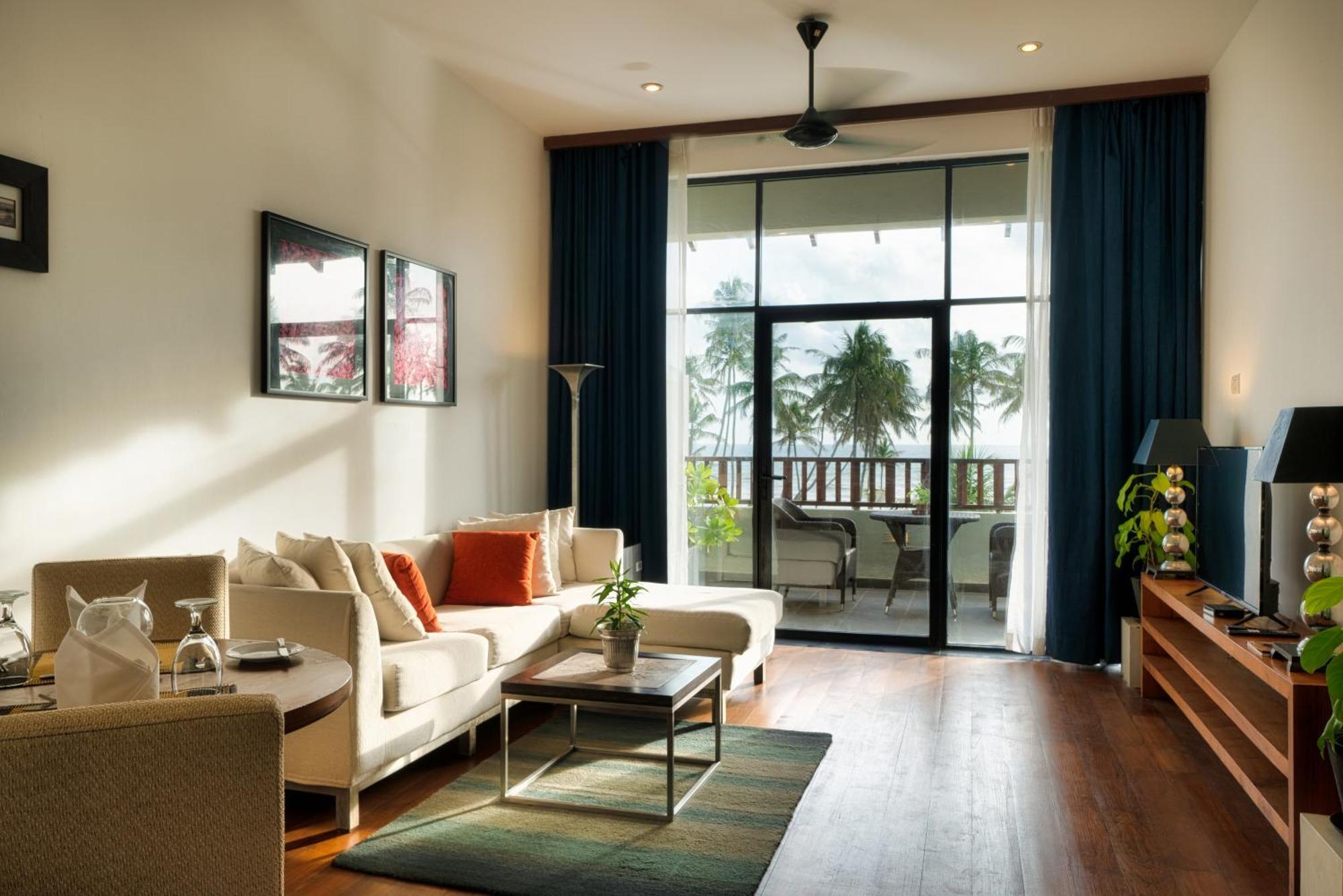 The Blue Water - Geoffrey Bawa Heritage - City Resort Hotel Wadduwa Ngoại thất bức ảnh