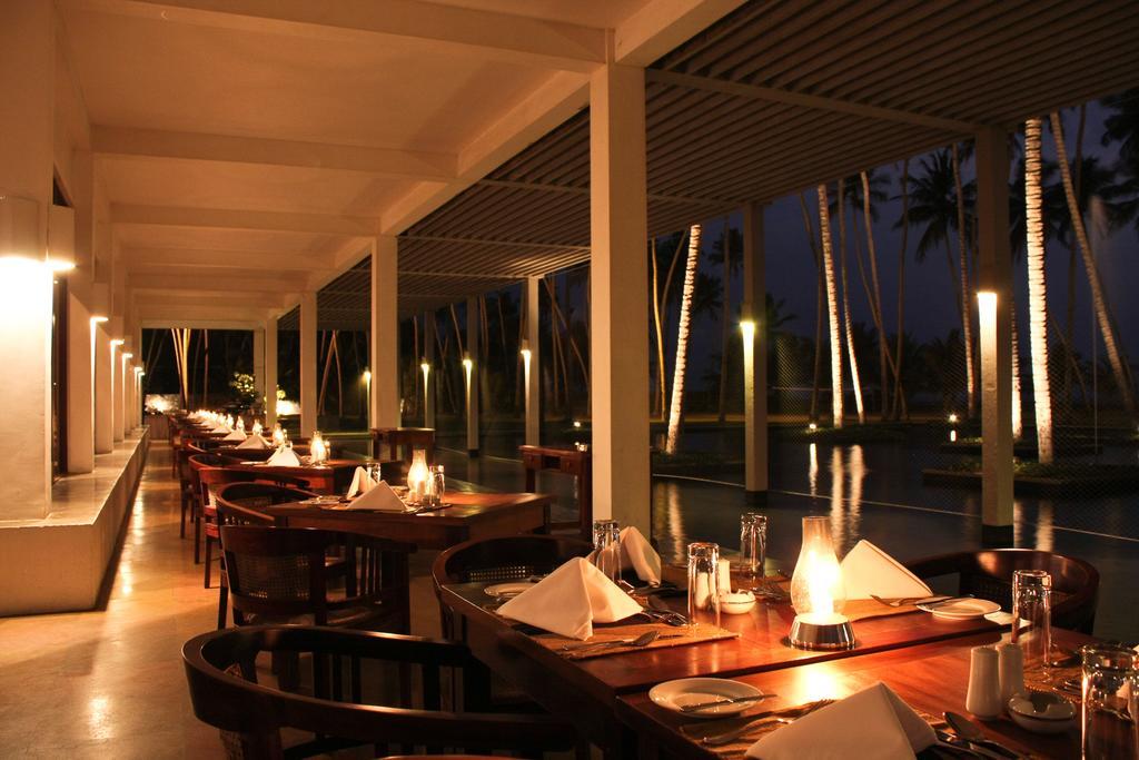 The Blue Water - Geoffrey Bawa Heritage - City Resort Hotel Wadduwa Ngoại thất bức ảnh
