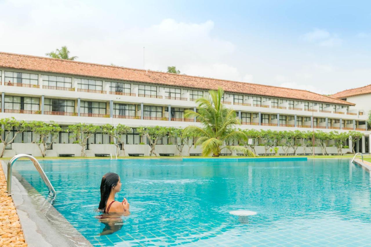 The Blue Water - Geoffrey Bawa Heritage - City Resort Hotel Wadduwa Ngoại thất bức ảnh